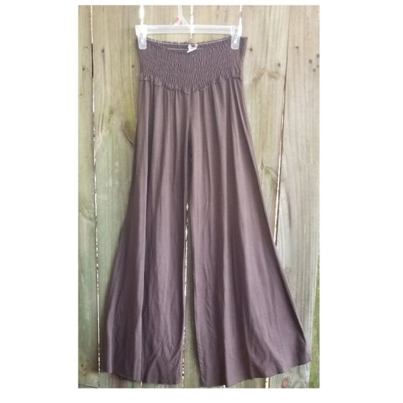 Guess Pants - Guess Wide Leg Cropped Pants